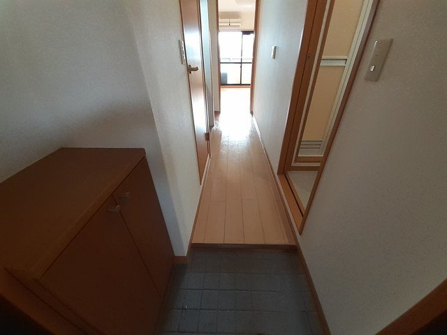 クノスペンの玄関|明るい玄関です
