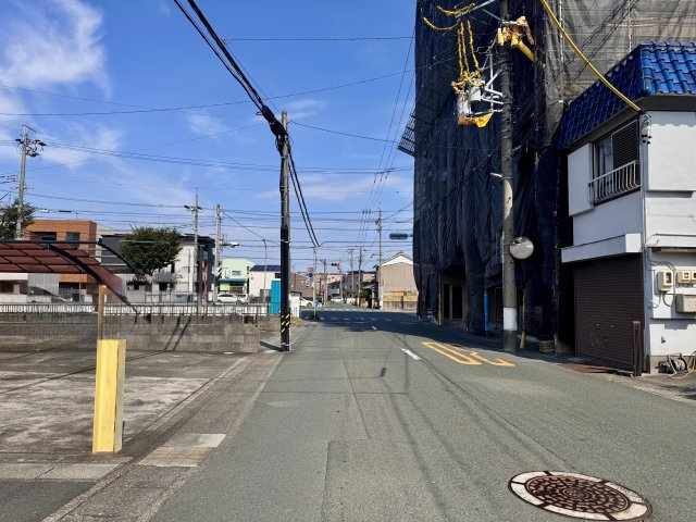 佐藤二丁目の前面道路含む現地写真|物件前の道路になります。