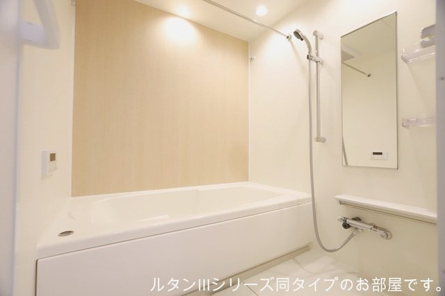 ラヴィアンローズの浴室