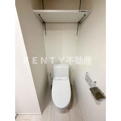 【トイレ】 | ＬＵＯＲＥ千鳥町 | 清潔感のあるトイレです
