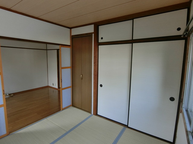 中ノ山ハイツの和室