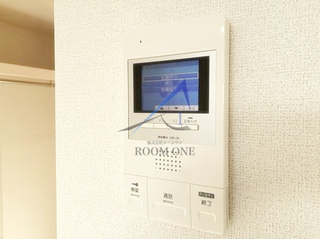エスポアⅢのセキュリティ|モニター付きインターホンです。