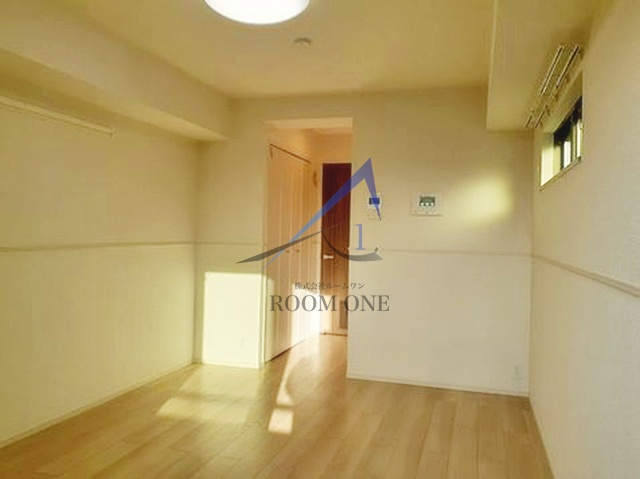 エスポアⅢの居間・リビング|洋室のお部屋です。