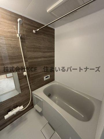 メゾンソレイユ久留米Aの浴室