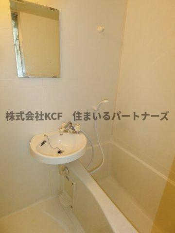 コーポ幸の浴室|お風呂で日々の疲れを落としましょう