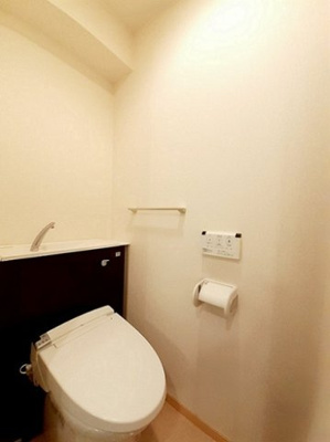 【トイレ】 | ルミナス | 落ち着いた色調のトイレです