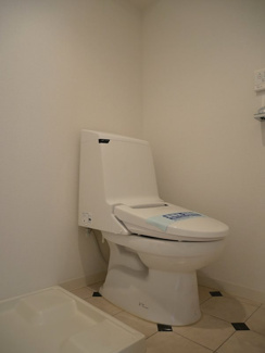【トイレ】 | ステージファースト西池袋 | 清潔感のあるトイレです