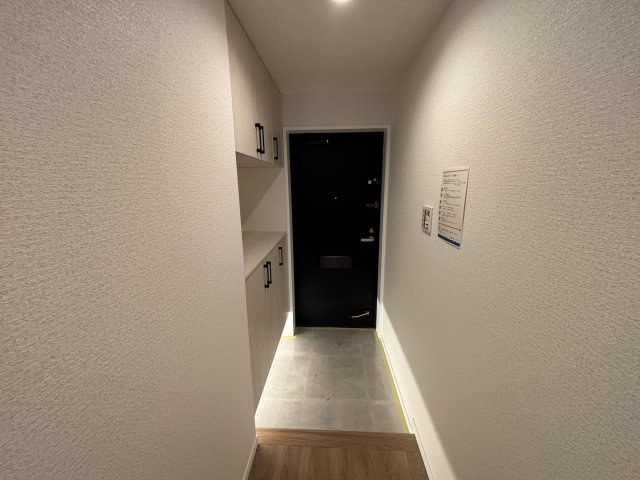 ユーハウス新栄西館の玄関