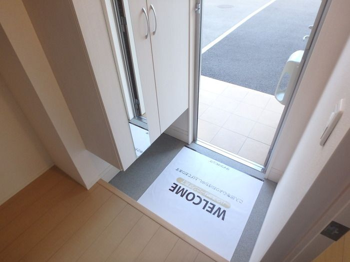 カモミール台町の玄関