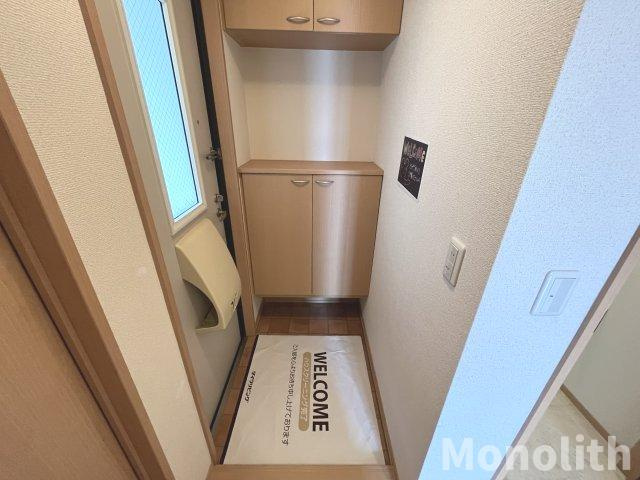 ヴィラ　ジェルセート　Ｂ棟の玄関