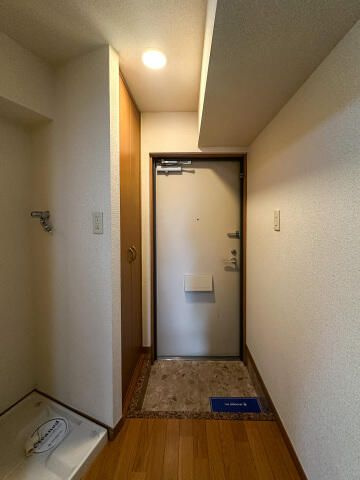 スカイコート恵比寿の玄関
