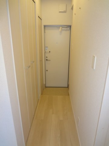 クレストコートⅠの玄関|シンプルで使いやすい玄関です