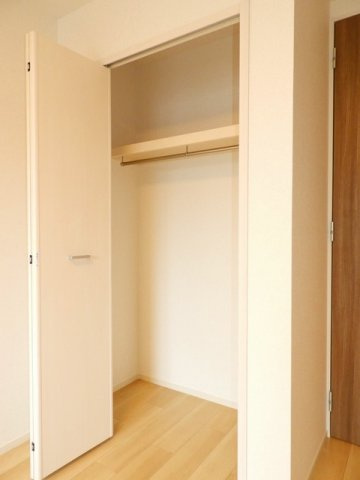 二番館の収納|小物を収納するのに便利です