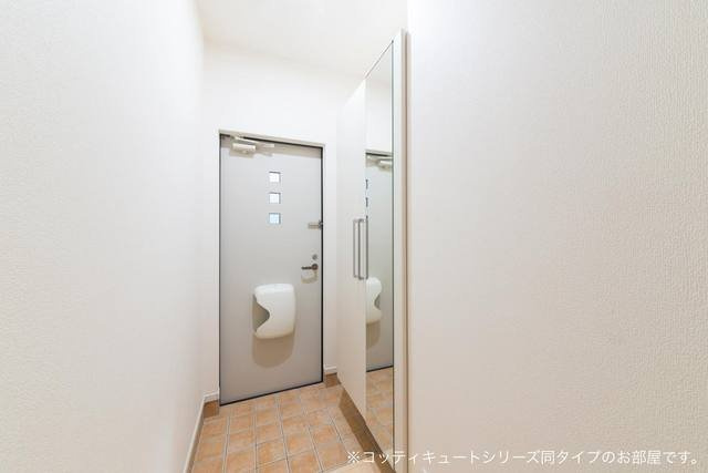 カームリー　Ｋの玄関|落ち着いた玄関です