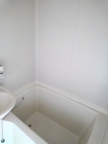 ハイツ青木の浴室|きれいなお風呂です