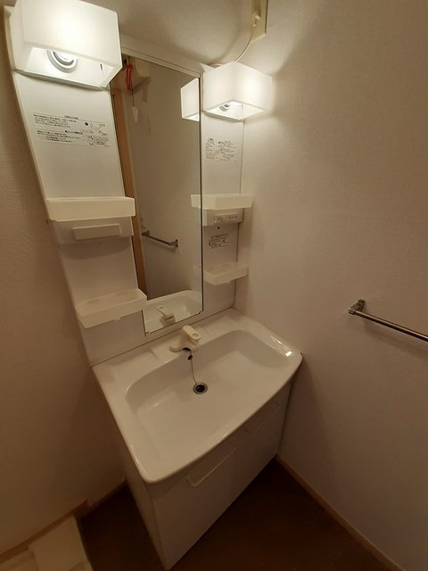 ひかり西浦の洗面所