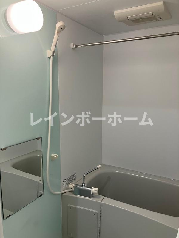 AJ馬橋Ⅴ 特典：仲介手数料が無料です!!の浴室|落ち着いた空間のお風呂です