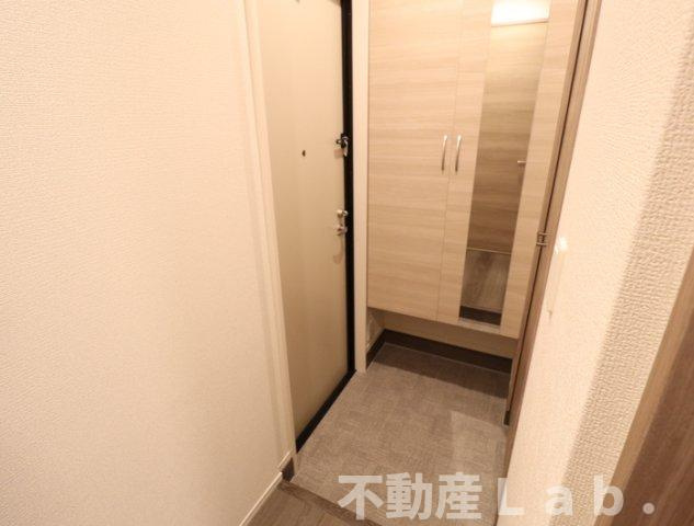 D－ROOM西熊本駅の玄関