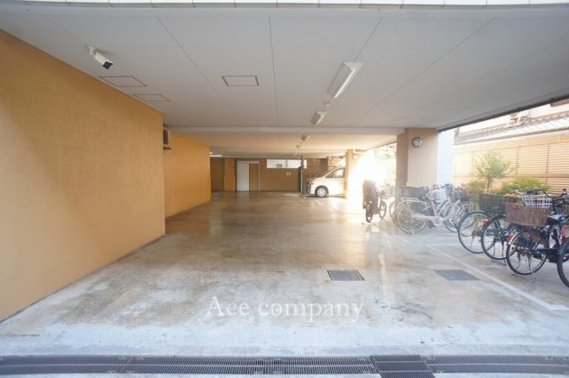 【駐車場】の画像
