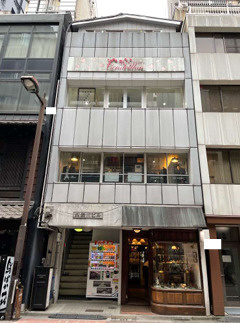 銀座3丁目　貸店舗・事務所　2F