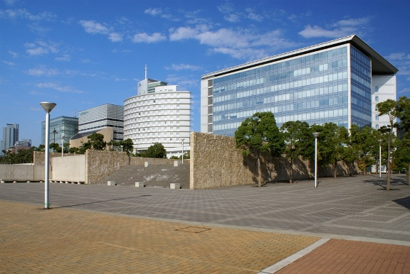 HAT神戸（800m） 