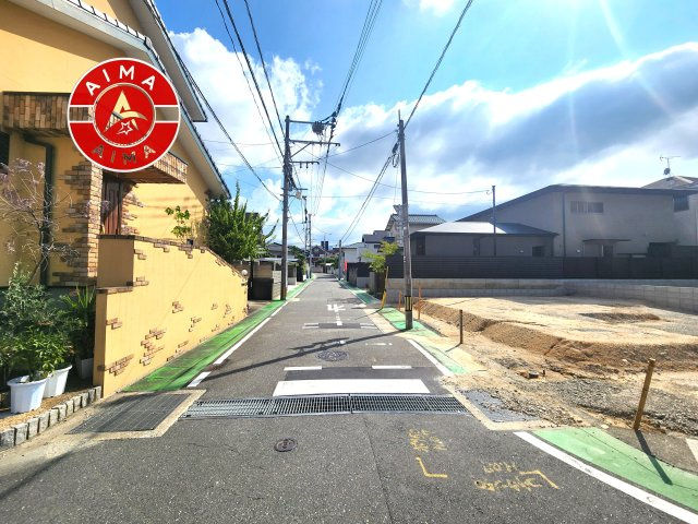 福岡市南区皿山3丁目第3-2棟（1号棟）の外観|前面道路含む現地の写真です。