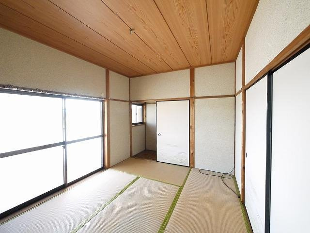 大西勉貸家（大安寺一丁目）の和室|和室です