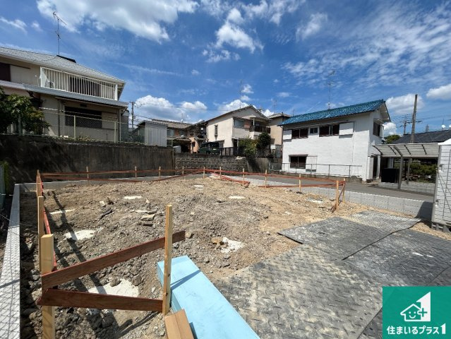 ●29(土)30(日)現地説明会！　北葛城郡上牧町服部台　第2期　新築一戸建ての外観|現在はこんな感じです。完成までが待ち遠しいですね。