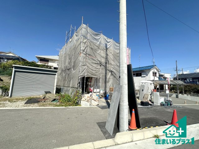 ●3(土)4(日)現地説明会！　北葛城郡上牧町服部台　第2期　新築一戸建ての前面道路含む現地写真|駅やスーパー、小学校・中学校等日常生活に欠かせない情報や道のりもご紹介いたしますのでお気軽にご相談ください。