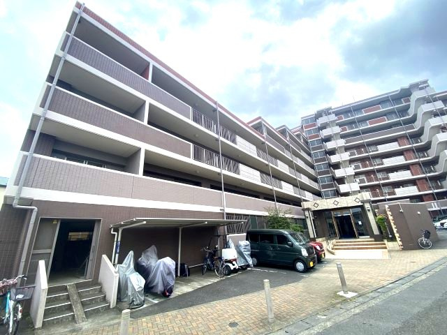 サンクレイドル相模原淵野辺の外観