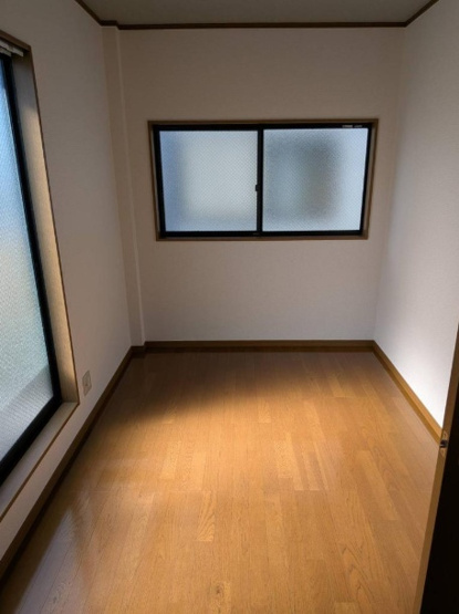 【洋室】 | 三津屋中２丁目中古戸建 | 洋室