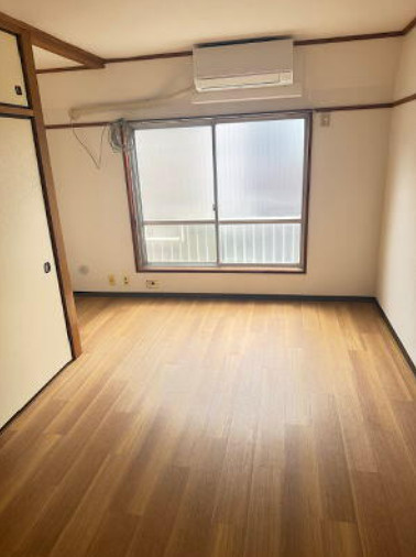 杉並区高円寺南２丁目のアパートの寝室