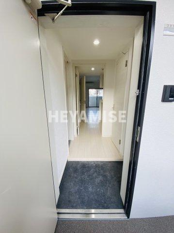ヴィオラ本河内の玄関|※同間取りの別の階のお部屋の画像です※現況を優先します