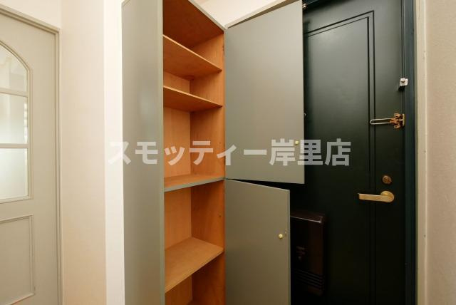 シャトレーヌ北島の収納