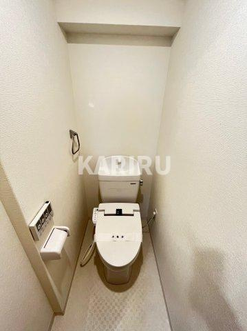 HRフロントリーガル野江駅前 のトイレ