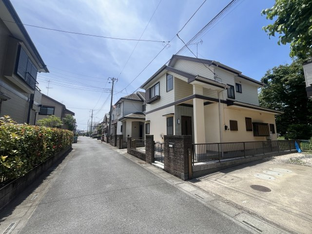 羽生市藤井上組中古住宅の前面道路含む現地写真|北東側より撮影