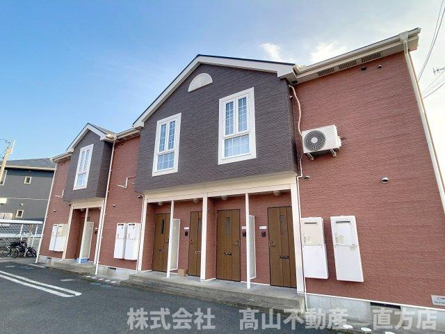 直方市大字頓野のアパートの外観