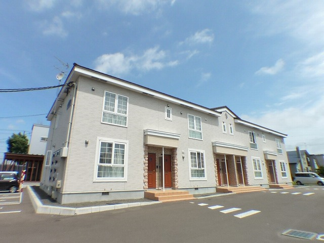 カルム・ガーデン弐番館