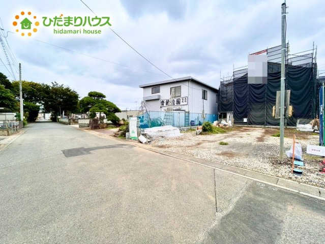 上尾市原市01期　新築戸建　リナージュ02の前面道路含む現地写真|9/10撮影