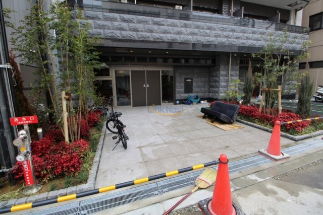 【エントランス】 | プレサンス扇町駅前