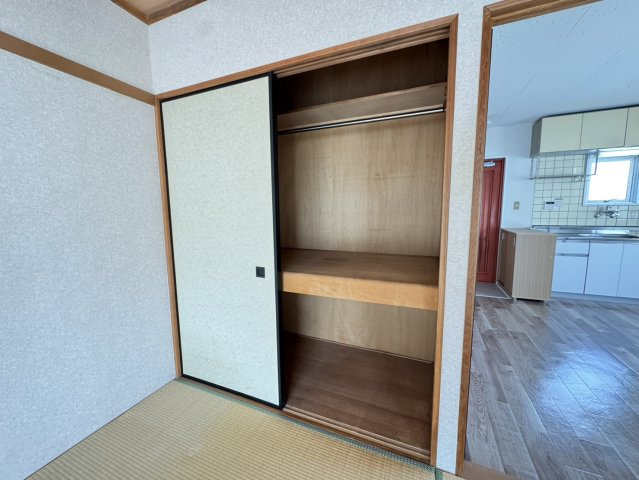 コーポ中村の和室
