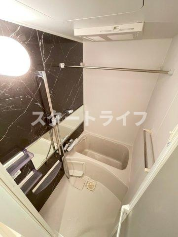 大阪市淀川区東三国１丁目の賃貸マンションの浴室