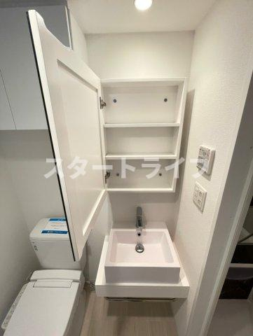 大阪市淀川区東三国１丁目の賃貸マンションの洗面所