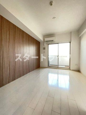 大阪市淀川区東三国１丁目の賃貸マンションの居間・リビング