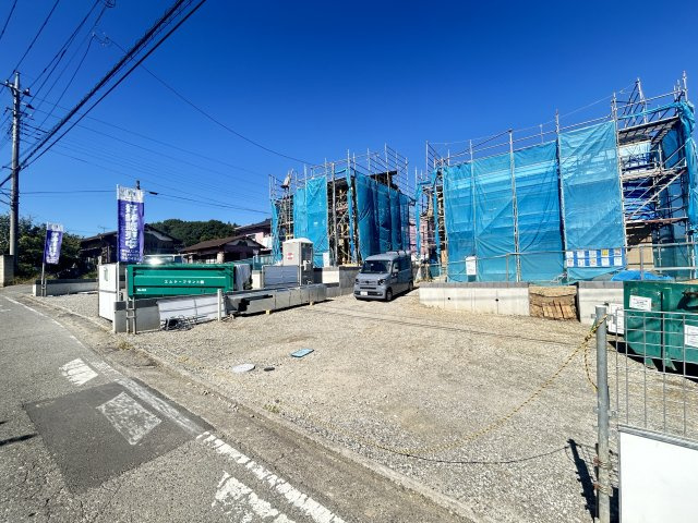 新築　高崎市乗附町第２　Livele Garden.S　2号棟の駐車場|　駐車スペースは並列4台分可能です！
