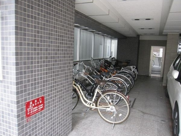 【駐車場】シャルム大通東 