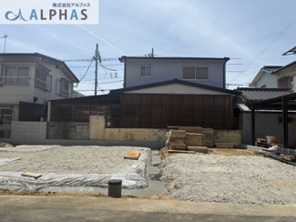 【外観】 | 明石市魚住町清水　新築戸建 | ■令和8年10月完成予定♪
■並列3台駐車可能♪※車種による