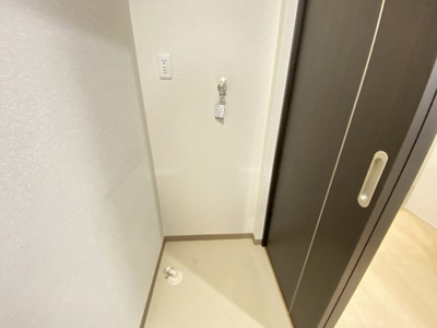 【洗面所】 | フジパレス鳳中ウエスト | ゆったりとスペースのある洗面所