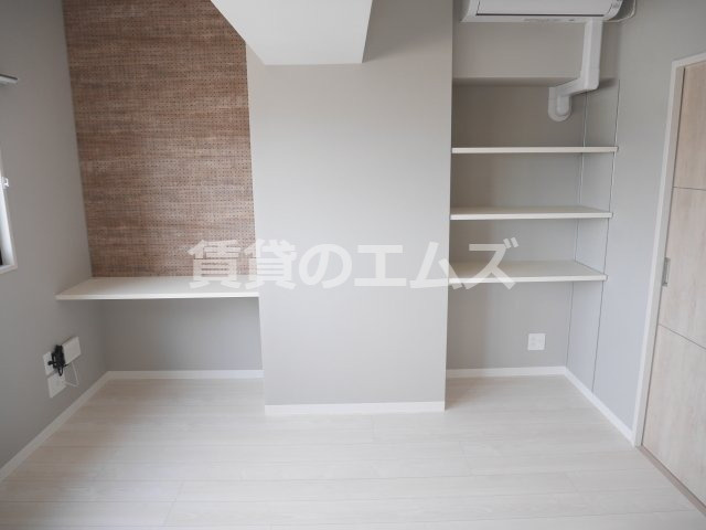 【内装】 | Ｃｒｅｓｃｉ　ｌａ　Ｚｏｎａ