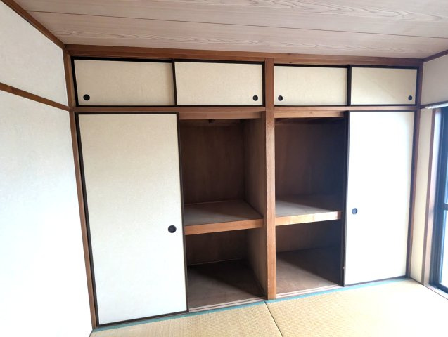 エスパサール福生の収納